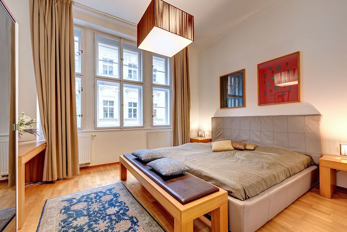 Fotografie nemovitosti - For rent stylish furnished apartment 2+kt (50m2), Maiselova street, Prague 1, Josefov