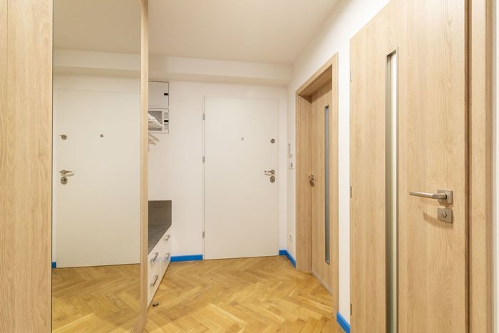 Fotografie nemovitosti - Sale of apartment 6+kk, 4x bathroom, balcony, terrace, sauna, 187 m2, Prague 5 - Smíchov