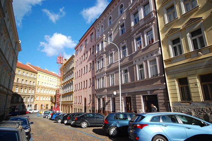 Fotografie nemovitosti - Praha, útulný zařízený byt k pronájmu 2+kk (45m2), ulice Ježkova, Žižkov