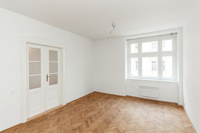 Fotografie nemovitosti - Praha, pronájem, hezký zrekonstruovaný byt 2+kk k pronájmu, 56 m2, nezařízený, Žižkov, Chvalova