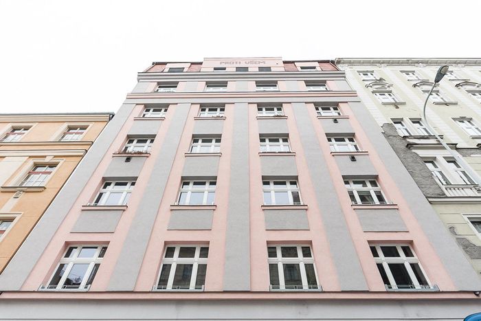Fotografie nemovitosti - Praha, pronájem, hezký zrekonstruovaný byt 2+kk k pronájmu, 56 m2, nezařízený, Žižkov, Chvalova