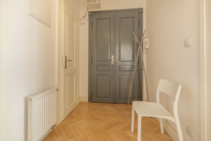 Fotografie nemovitosti - Pronájem Praha 7 - Letná, prostor vhodný pro kancelář, 47 m2, dvě místnosti, ul. Sládkova