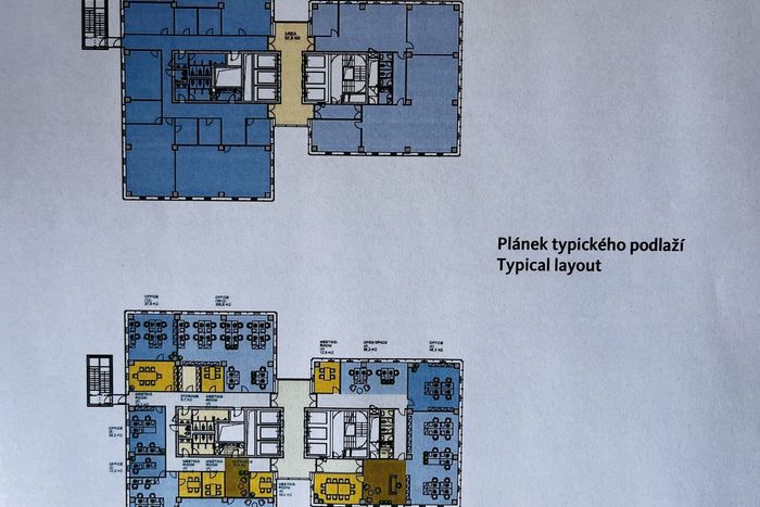 Fotografie nemovitosti - Moderní kancelářské prostory k pronájmu (1327m2), terasa, parkování, ulice Jankovcova,Praha 7.