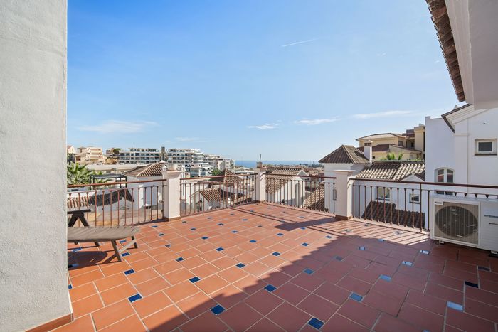 Fotografie nemovitosti - Španělsko - Costa del Sol - apartmán 4+kk, výhled na Riviera del Sol, terasa, parkování, bazén