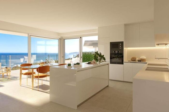 Fotografie nemovitosti - Španělsko - Costa del Sol, byt 4+kk přímo u pláže, 119 m2 + terasa 27 m2, bazén, Health Club