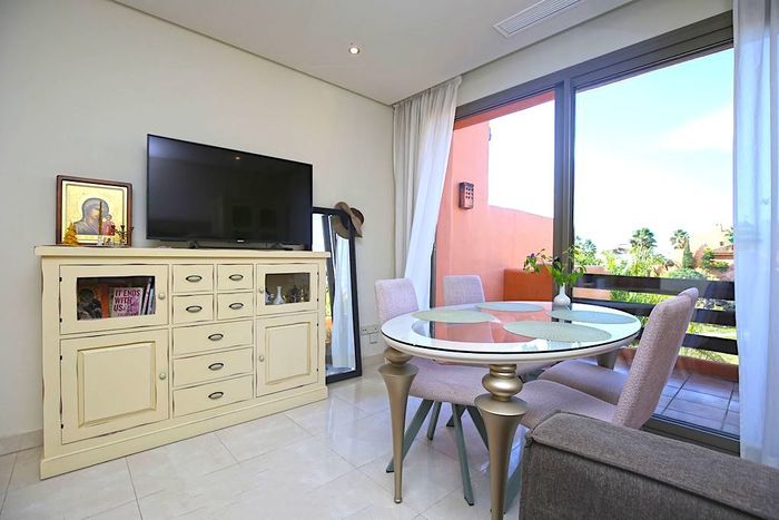 Fotografie nemovitosti - Spain - Estepona, apartment 2+kk, tropical garden view, 72 m2, terrace, parking, swimming pool