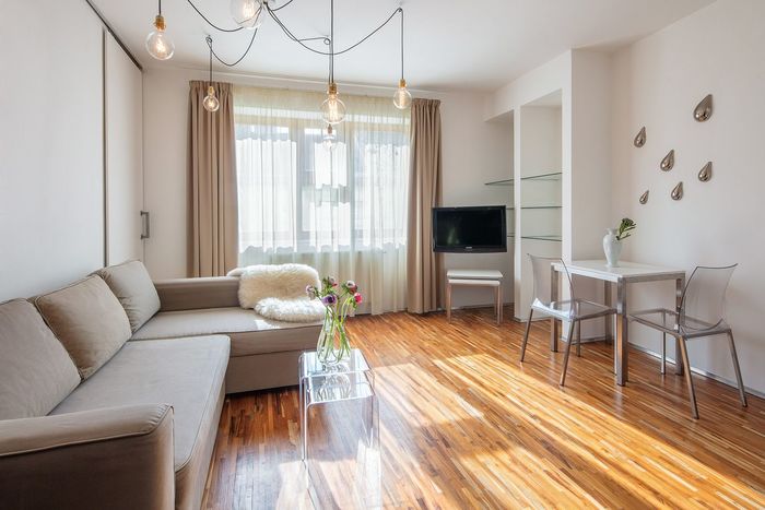 Fotografie nemovitosti - K pronájmu slunný byt 2+kk (45m2),  Residence Holečkova, možnost krátkodobého pronájmu