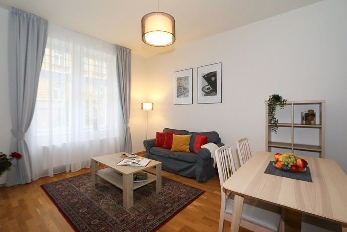Fotografie nemovitosti - Praha, zařízený byt k pronájmu 2kk (48m2), ulice Na Kozačce, Vinohrady