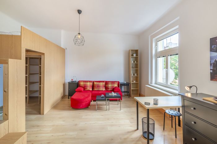 Fotografie nemovitosti - Prague, cozy 1+kk apartment for sale, cellar, Kolínská street, Vinohrady, 44 m2.