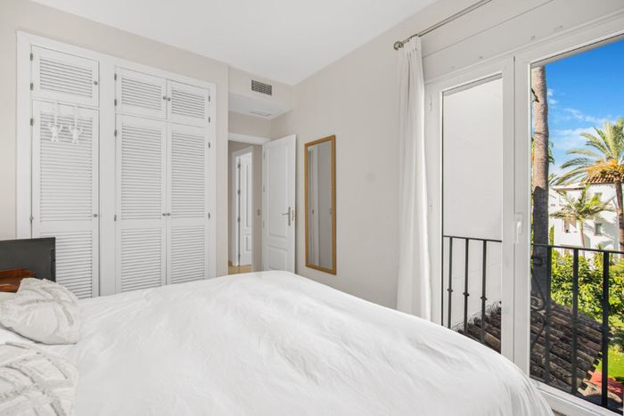 Fotografie nemovitosti - Spain - Estepona, unique apartment 4+1 for sale, exclusive location, 131 m2 + terrace 10 m2