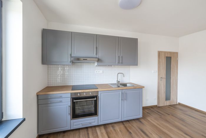 Fotografie nemovitosti - Dobris, unfurnished apartment 1+kk (38m2) for rent in a new building, Central Bohemia Region