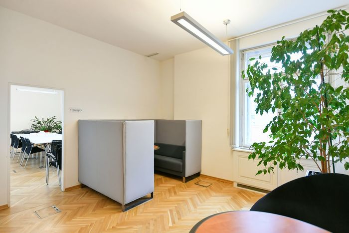 Fotografie nemovitosti - New Town, office space for rent 59m2, parking, Wenceslas Square, Prague 1