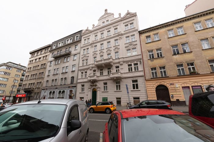 Fotografie nemovitosti - Prague, unfurnished duplex apartment 2kk (81 sqm) for rent, terrace, Lípová str. - Nové Město