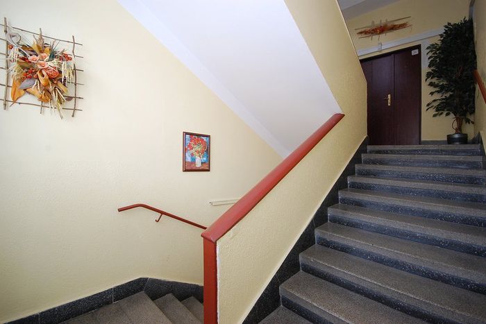 Fotografie nemovitosti - Praha, nezařízená kancelář k pronájmu, ulice Přístavní, Holešovice, 24,3 m2