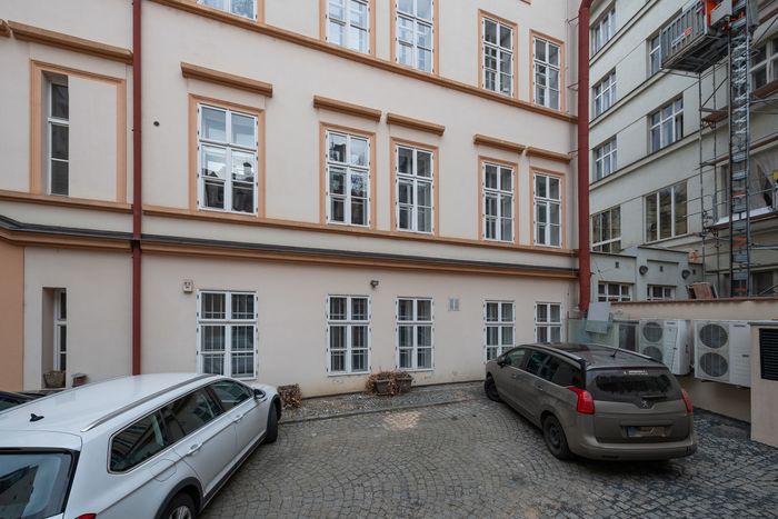 Fotografie nemovitosti - Prague 1, premises for rent, New Town, ul. Křemencova, 3+1, 80 m2, parking