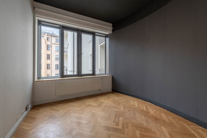 Fotografie nemovitosti - Praha 1 - pronájem mezonetu 5+1 (224 m2), klimatizace, recepce, Pařížská ulice