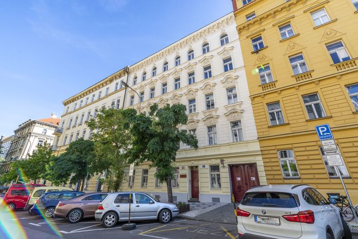 Fotografie nemovitosti - Prague 2, furnished apartment for rent 3+kk (80m2), street Sázavská, Vinohrady