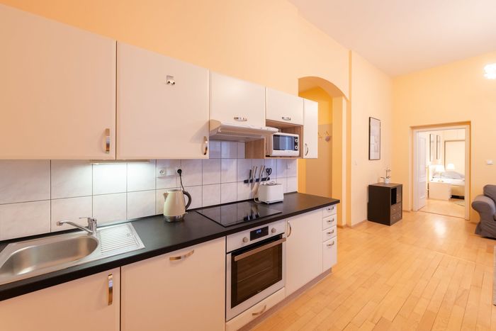 Fotografie nemovitosti - Praha, krásný zařízený byt 2+kkk pronájmu na Vinohradech, ulice Belgická