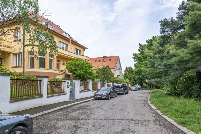 Fotografie nemovitosti - Pronájem bytu 2+kk, 47 m² , atraktivní lokalita Praha 6 - Střešovice