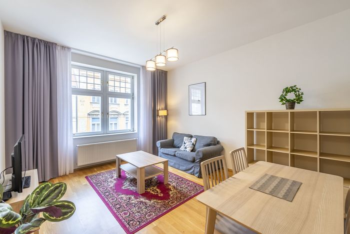 Fotografie nemovitosti - Praha, krásný zařízený byt k pronájmu 2+kk (48m2), ulice Na Kozačce, Vinohrady