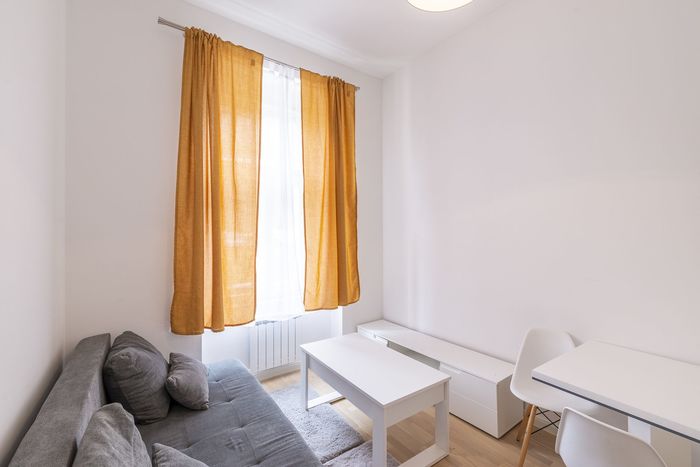 Fotografie nemovitosti - Prague 1, fully furnished apartment 2 + kk (49 sqm) for rent, luxury location - Washingtonova street