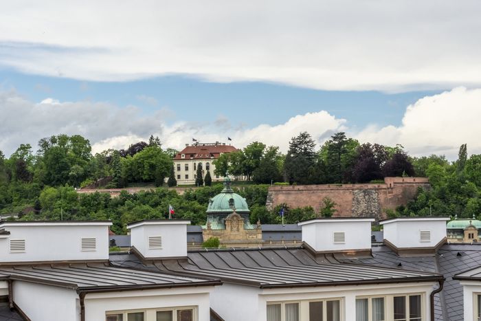Fotografie nemovitosti - Praha 1 - Staré Město, zařízený mezonetový byt 5+kk s terasou k pronájmu, 240 m2, ulice Valentinská