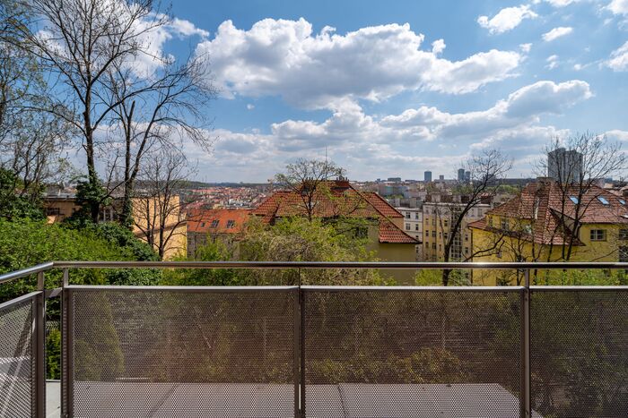 Fotografie nemovitosti - Rezidenční bydlení, pronájem bytu 3+kk (90m2), balkón 6m2, sklep, 2xgar.stání,ulice U Zvonařky.