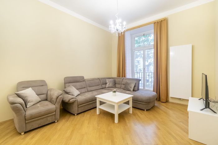 Fotografie nemovitosti - Prague, furnished apartment 2kk (54sqm) for rent, Gorazdova street, Prague 2 - Nove Mesto.