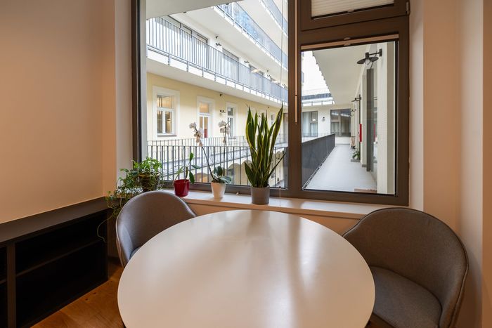 Fotografie nemovitosti - Prague 5 - Smichov, design furnished apartment 1+kk (55m2), cellar, Na Valentince street