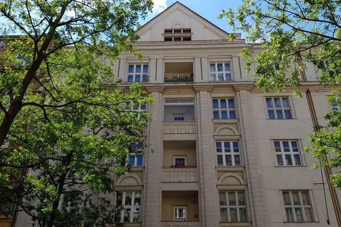Fotografie nemovitosti - Prague, furnished duplex for rent 2+kt, 97 sqm, 2 bathrooms, terrace, near the metro, Žižkov