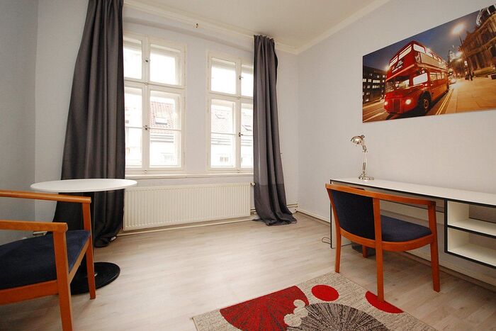 Fotografie nemovitosti - Prague, beautiful furnished apartment for rent 1+1 (29m2), Cimburkova street, Zizkov, from June