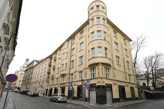 Fotografie nemovitosti - K pronájmu stylový zařízený byt 2+kk (50m2), ulice Maiselova, Praha 1, Josefov