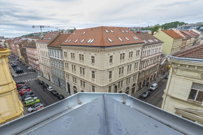 Fotografie nemovitosti - Prodej luxusního bytu 3+kk, 90 m2, terasa, sauna, Praha 5 - Smíchov