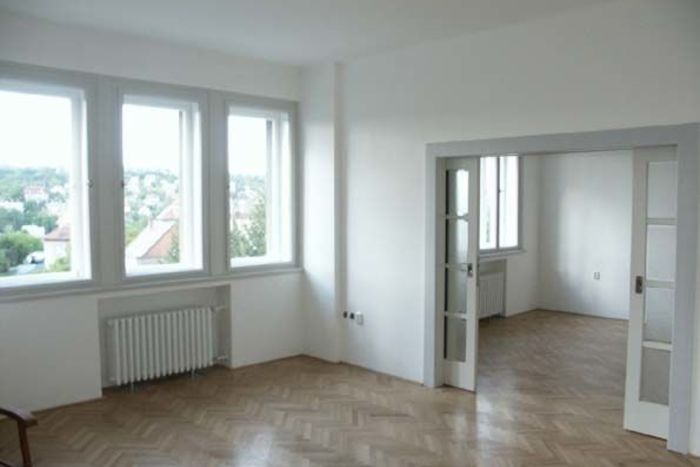 Fotografie nemovitosti - Praha, prostorný nezařízený byt 3+kk k pronájmu, 80 m2, ulice Na Provaznici, Smíchov